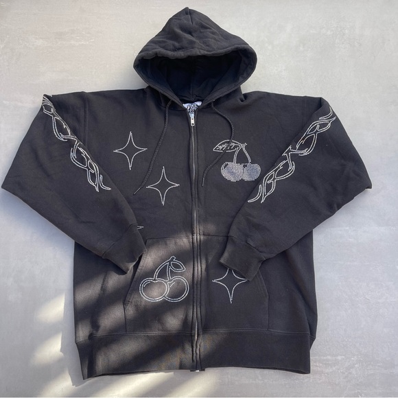 Rhinestone Fairy Wing Rave Hoodie - Picture 5 of 9